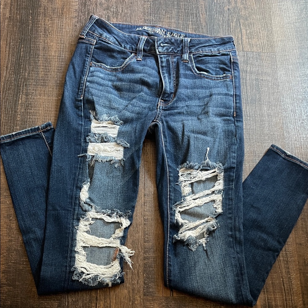 American Eagle Outfitters Women's Ripped Dark Blue Skinny Jeans